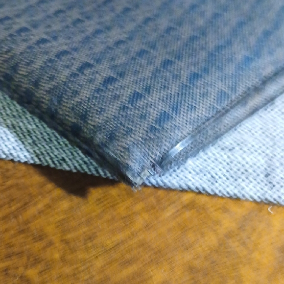 Authentic Yves Saint Laurent Black Designer Clutch Bag - Picture 5 of 14